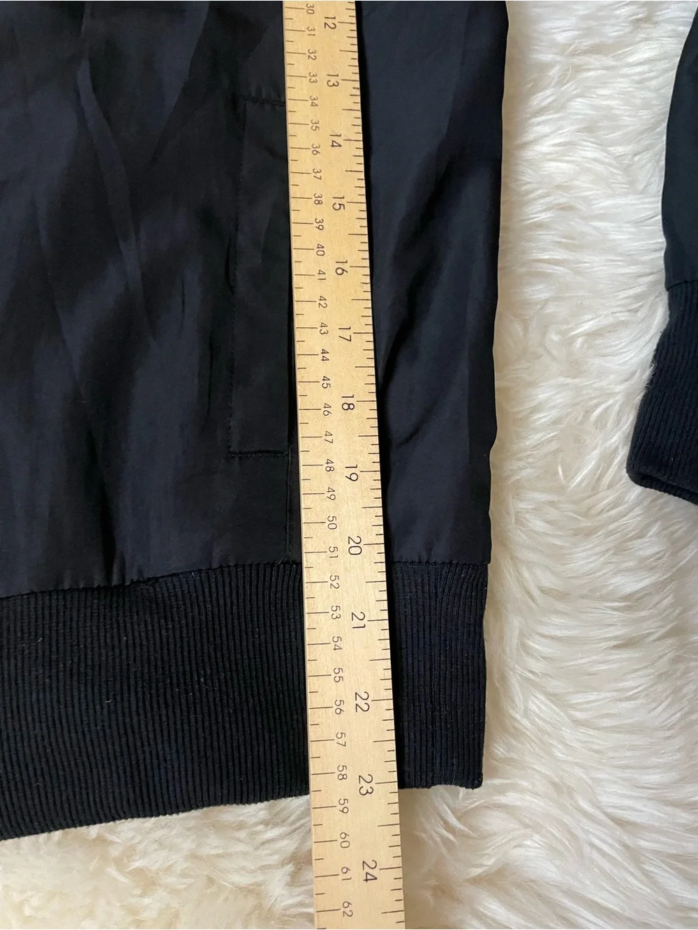 Vintage Nike black zip up workout women’s jacket